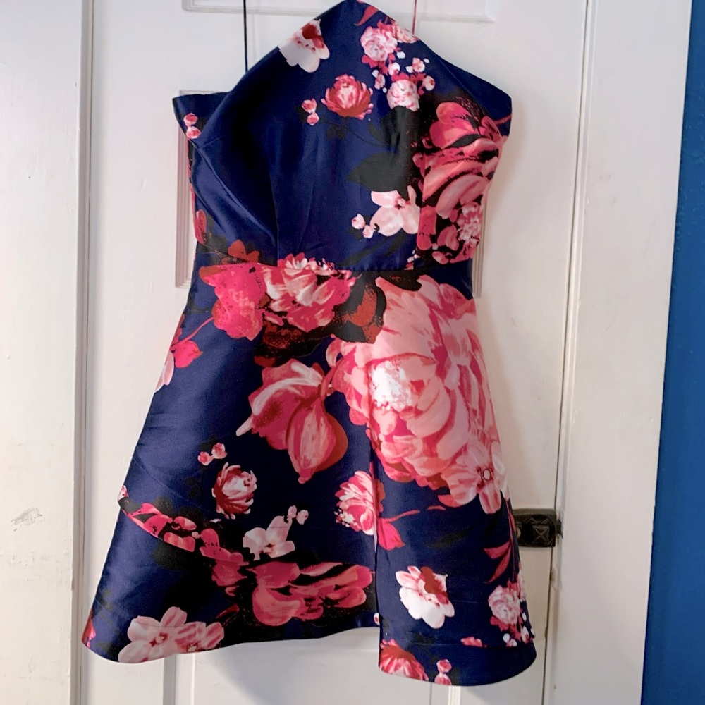 Macy’s Floral halter dress size 11
